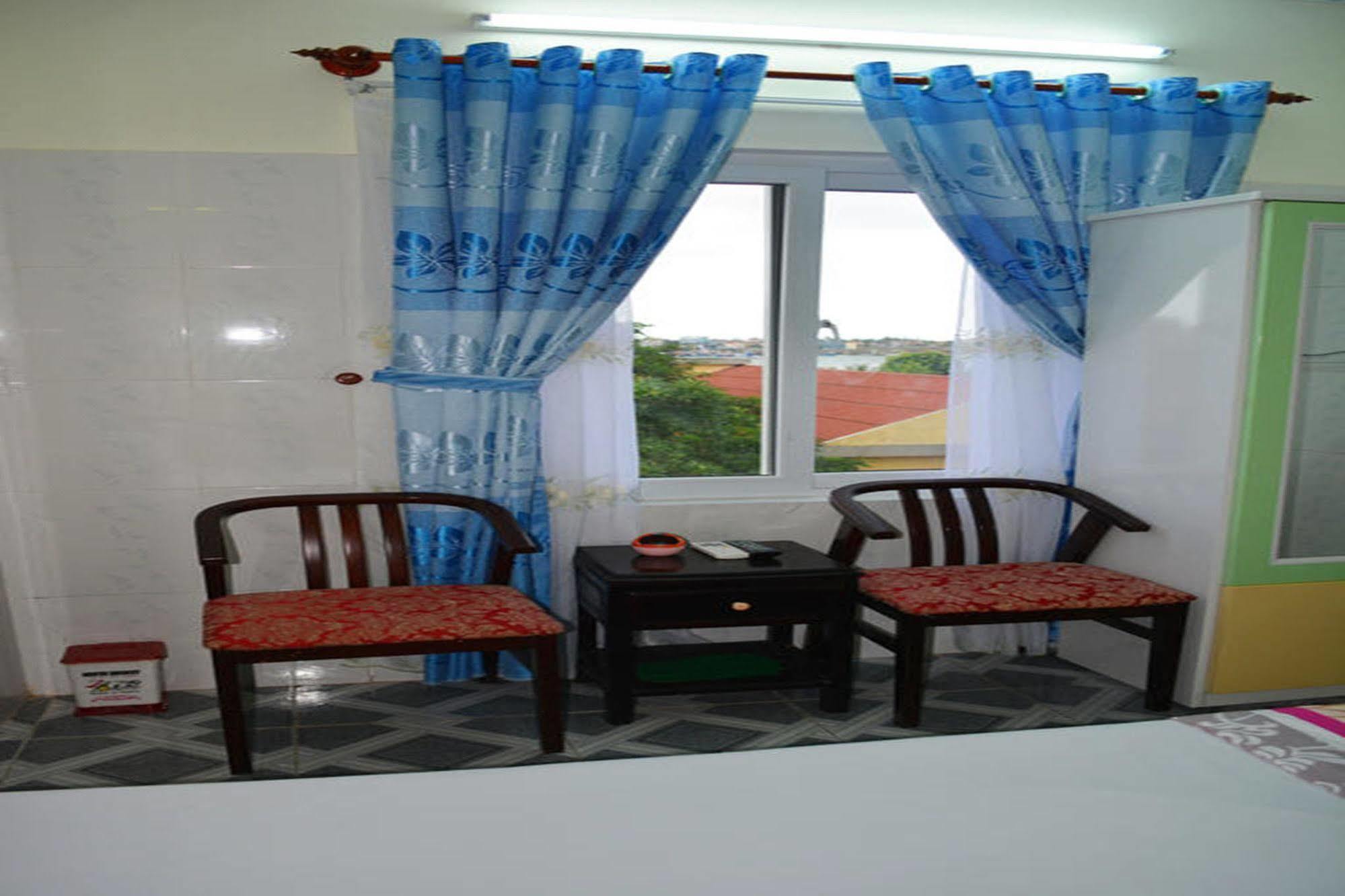 Anh Linh 1 Hotel Dong Hoi Exterior foto