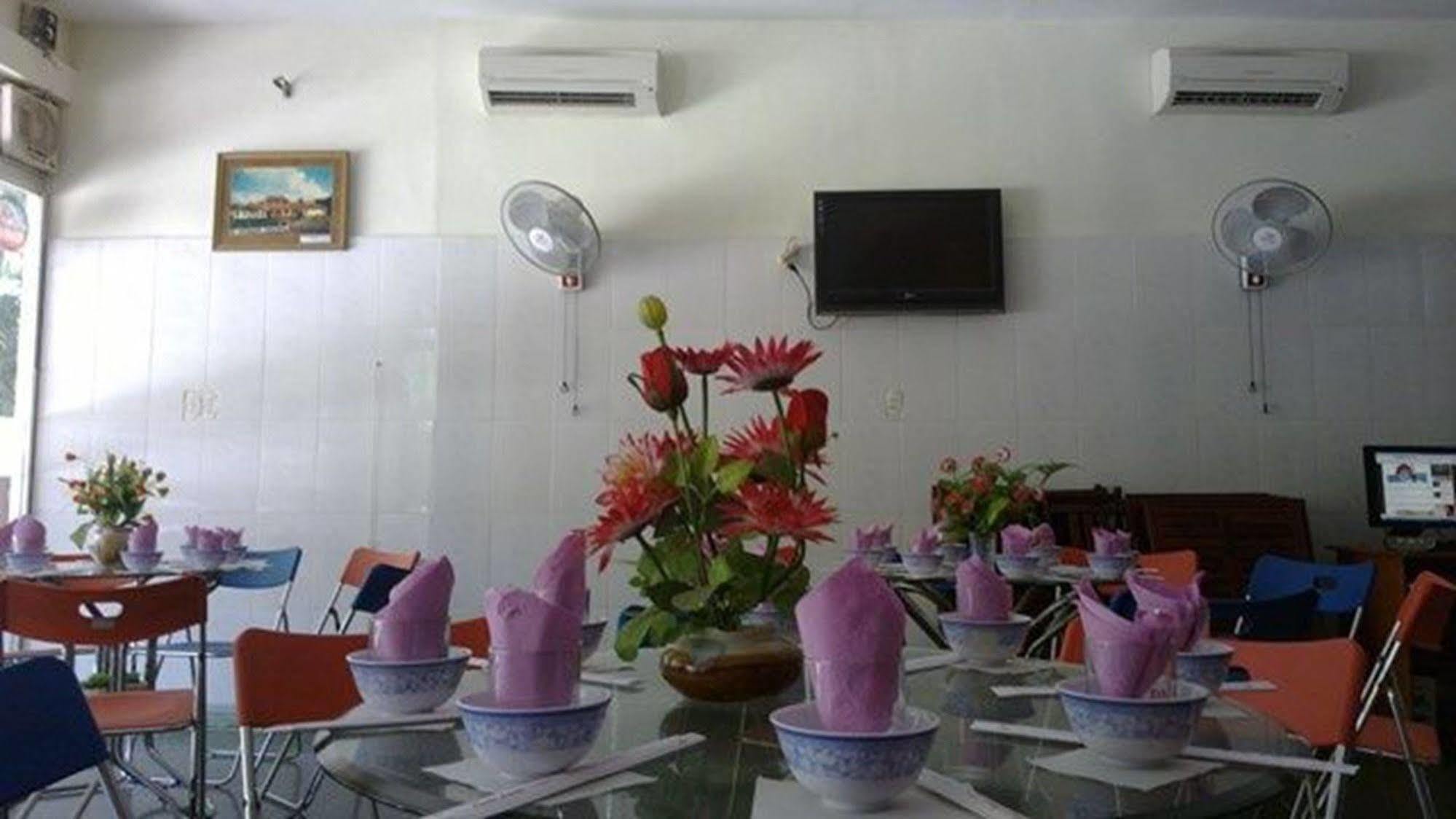 Anh Linh 1 Hotel Dong Hoi Exterior foto